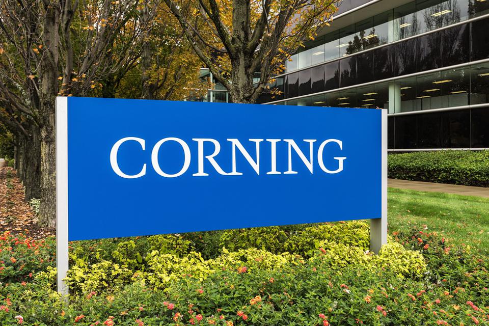 After sales increased 16% in Q3, Corning issues a Q4 optical downturn warning