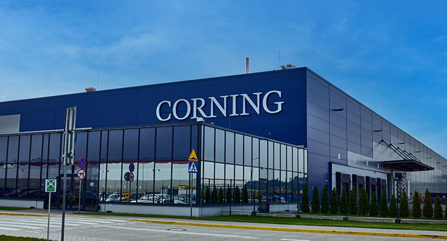 Corning opens a fiber optic manufacturing plant in Poland